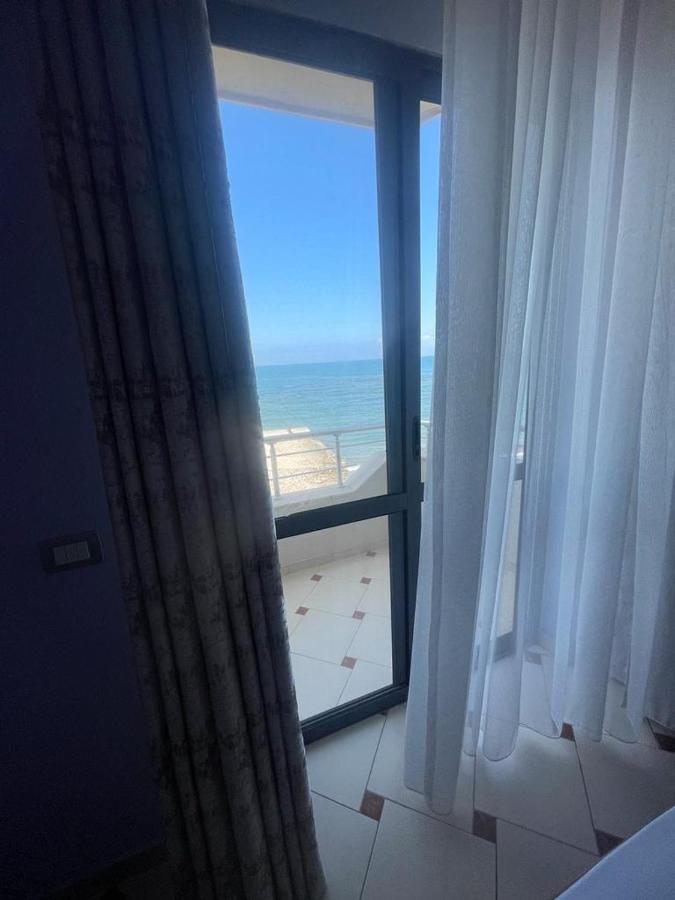 Hotel Ferrara Durrës Kültér fotó