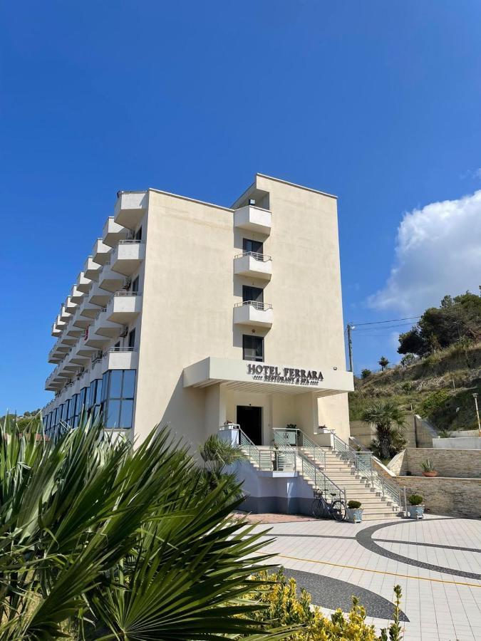 Hotel Ferrara Durrës Kültér fotó